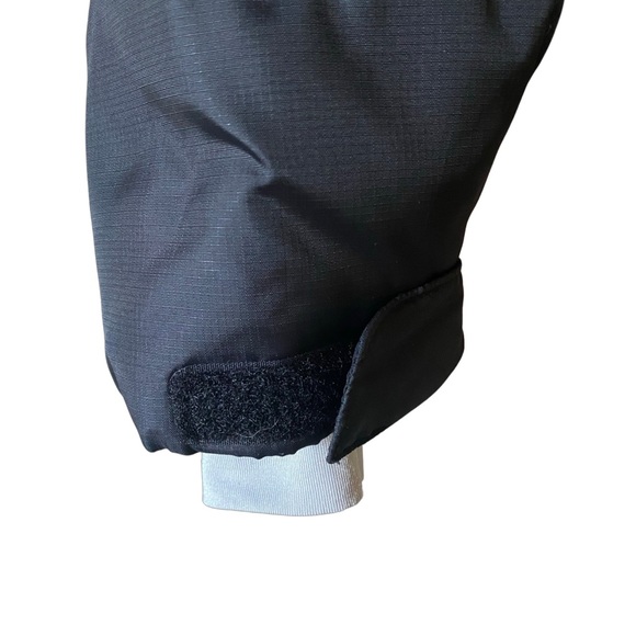 Black Precision Mountainwear Black Coat with Detachable Hood - Picture 7 of 15